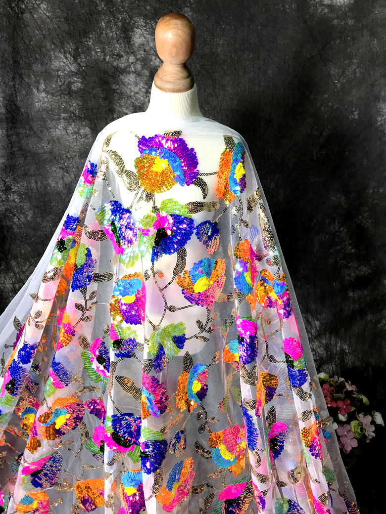 Crystal Mesh Fabric - Vestido de malla brillante con flores