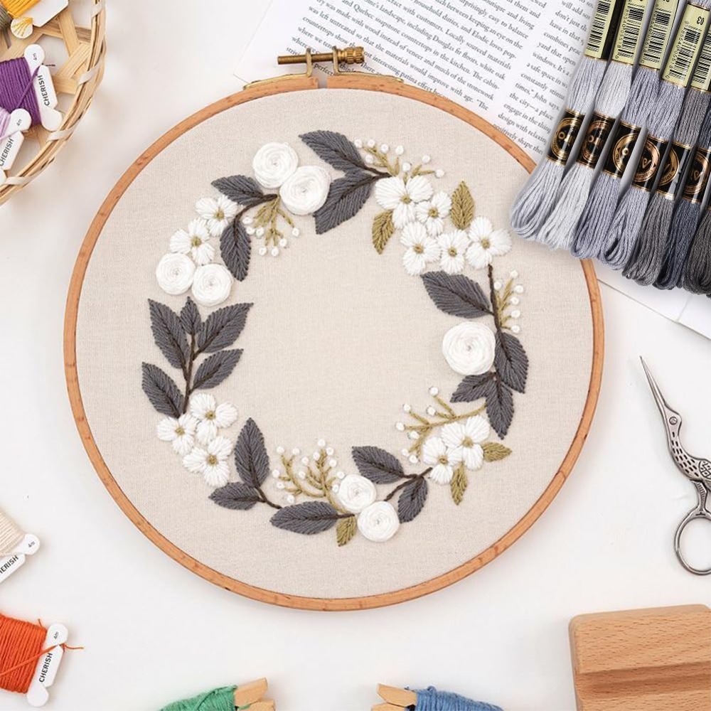 8 ovillos, 70 yardas, pulseras - Embroidery Embellishments reseña y precio